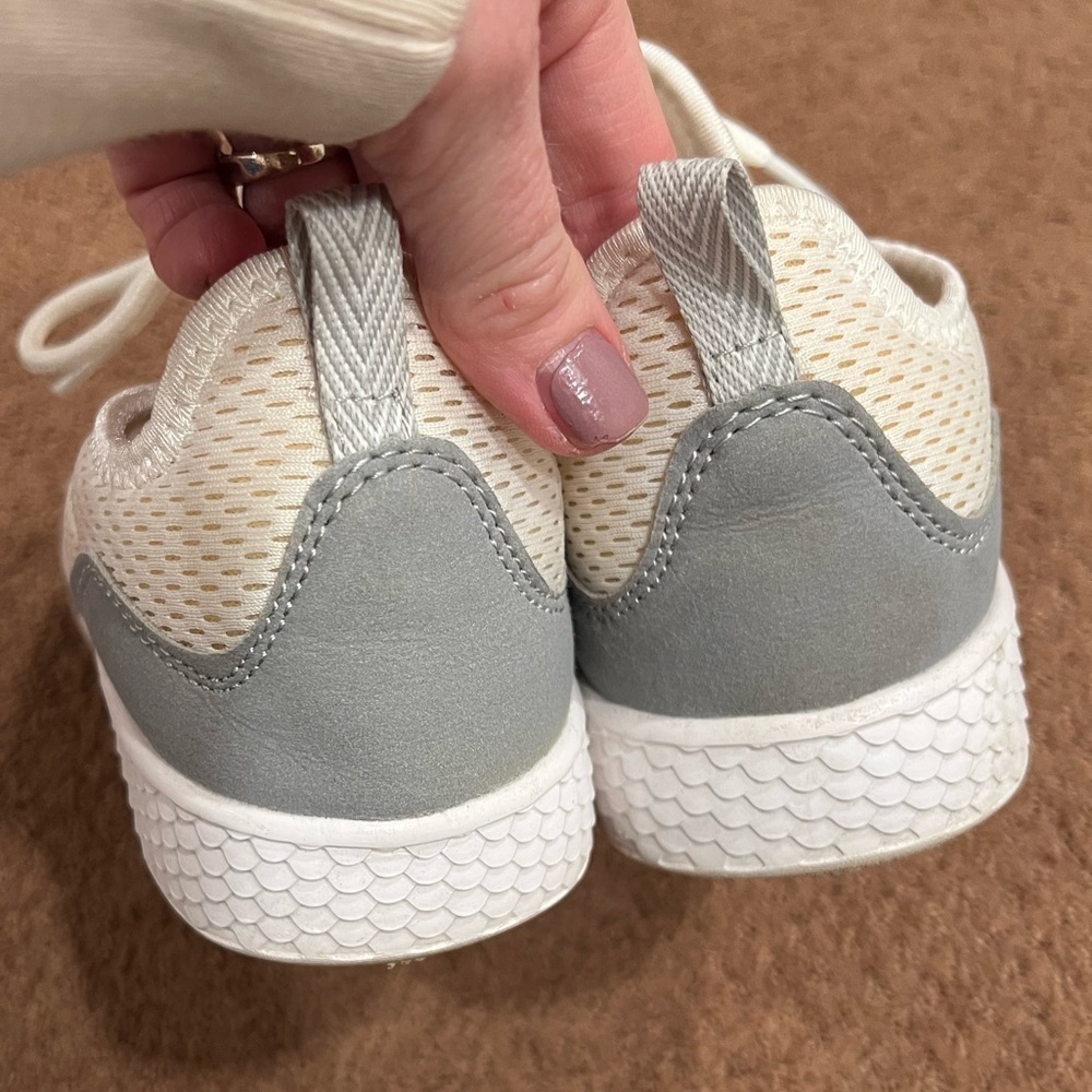 Primark Women’s White Cream Mesh Sneakers Size 7 - Picture 3 of 6
